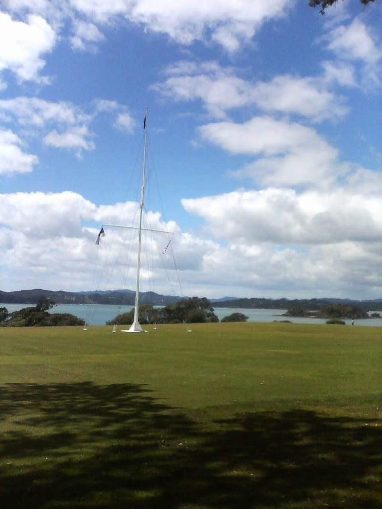 Waitangi Treaty Grounds Lawn Bay of Islands Tour