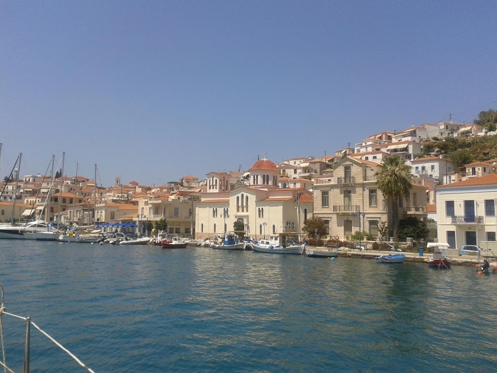 the yacht week poros