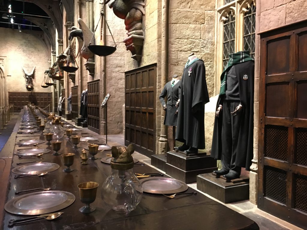 Dining hall Harry Potter movies