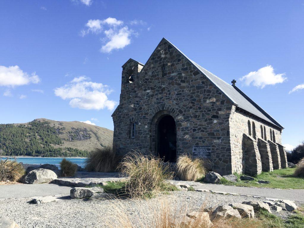 lake tekapo church wild kiwi