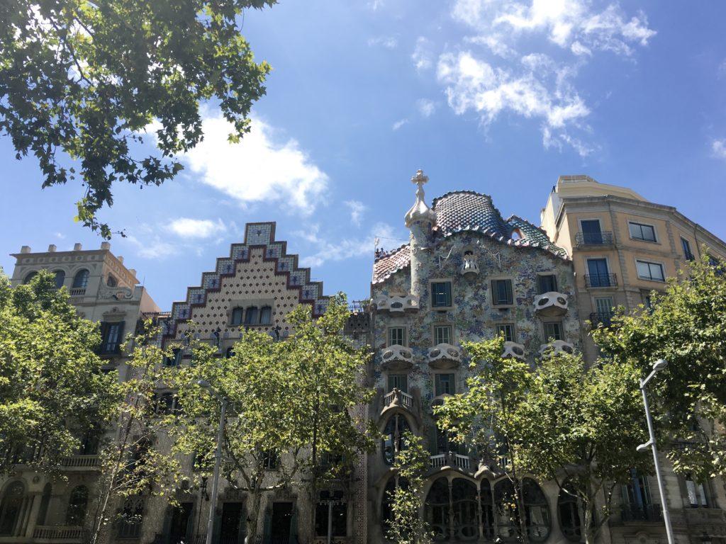 gaudi barcelona missed a flight